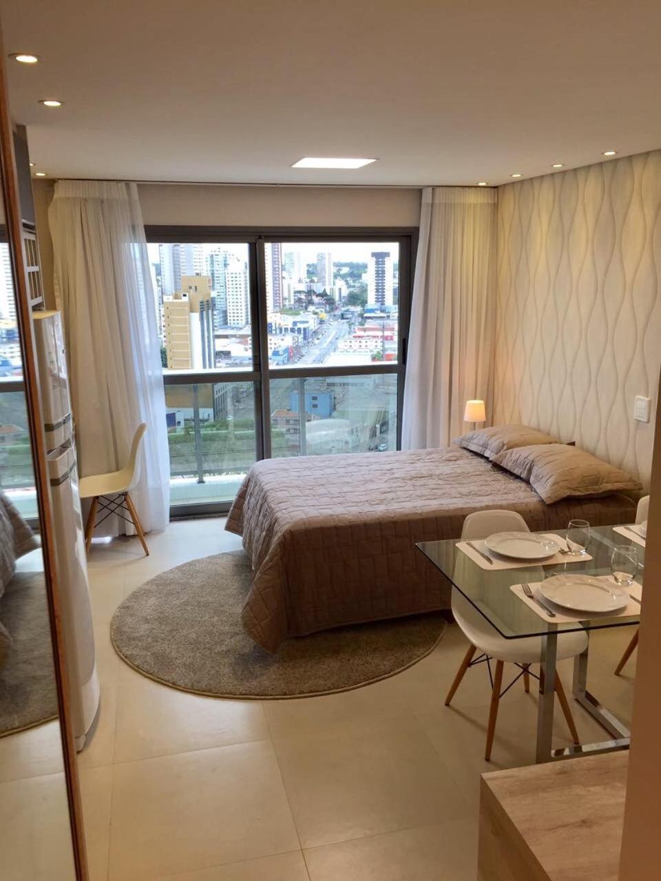 Estudio Moderno Com Linda Vista Para A Serra Curitiba Kültér fotó