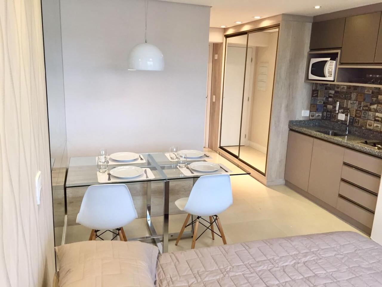 Estudio Moderno Com Linda Vista Para A Serra Curitiba Kültér fotó